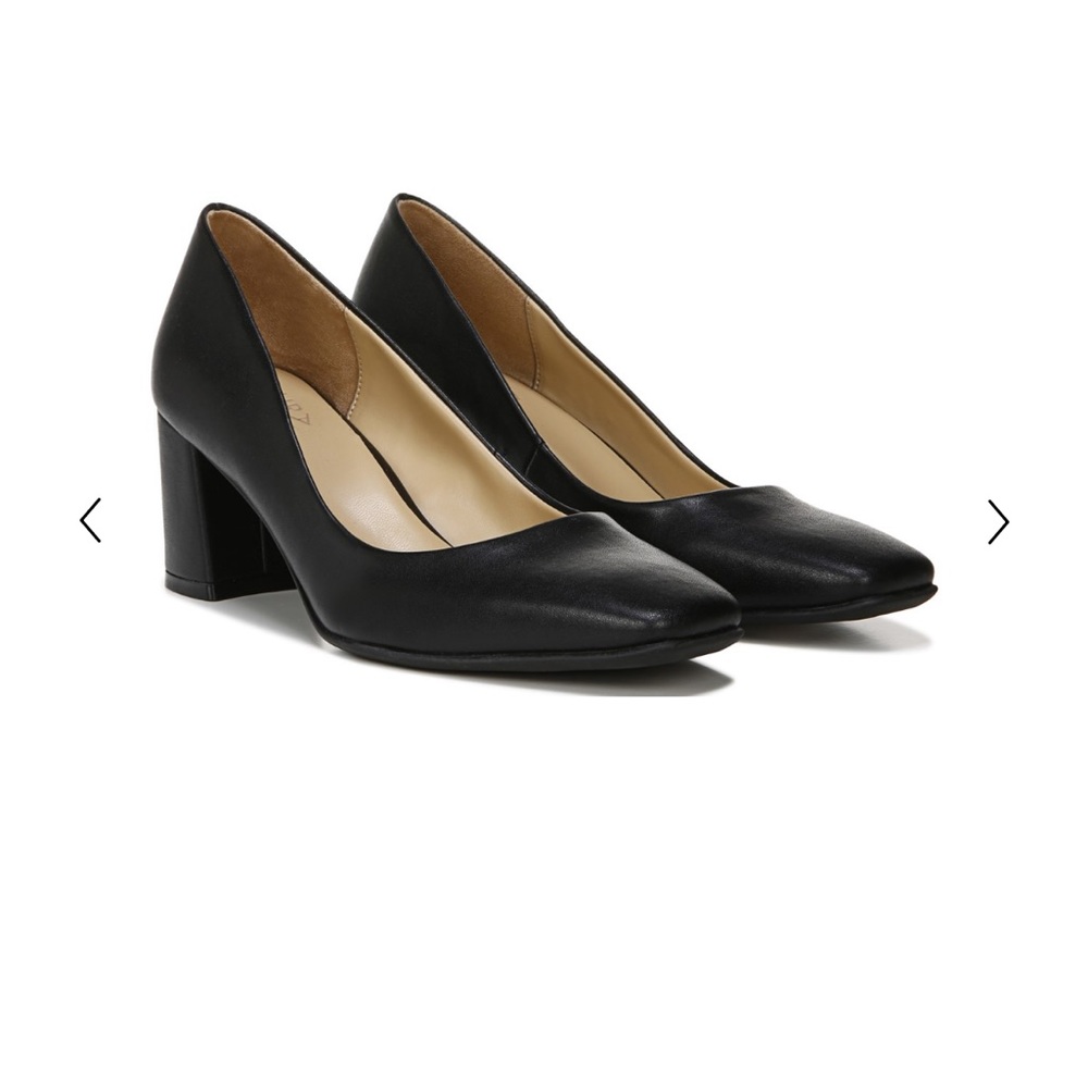Naturalizer Warner Pump
